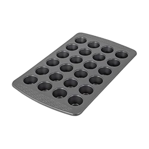 Chicago Metallic Everyday Non-Stick 24 Cup Muffin and Cupcake Pan. Perfect for creating evenly sized muffins, cupcakes, mini quiches, egg cups, and more by Chicago Metallic - Used condition - US$11.93