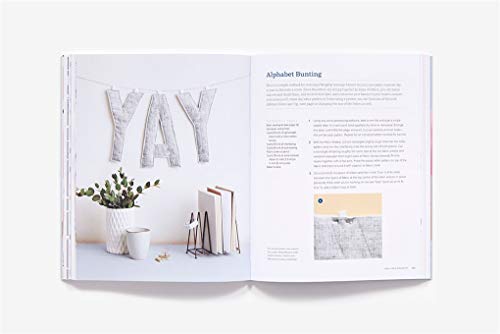 The Spoonflower Quick-Sew Project Book: 34 Diys To Make The Most Of Your Fabric Stash #TOP2