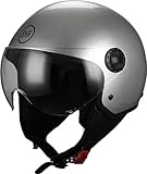 OMOLOGATO E SICURO: In BHR stile e sicurezza vanno di pari passo! Il nostro casco da moto dispone infatti dell'omologazione ECE 22.05 E13. Una pratica chiusura con gancio micrometrico, facilmente utilizzabile anche con i guanti, permette di assicurare saldamente il casco alla testa.