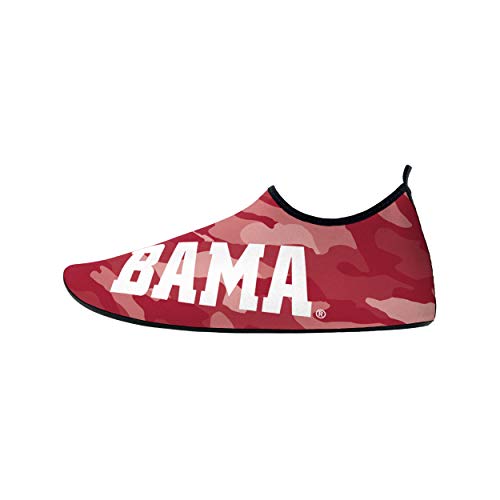 Image of FOCO Men's NCAA & NFL Team Camo Water Shoe