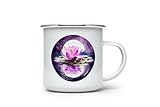 Cette tasse en émail est parfaite pour toutes les occasions. Idéal pour le café, le thé, le chocolat chaud ou toute autre boisson. Il sera également du plus bel effet sur votre bureau ou étagère