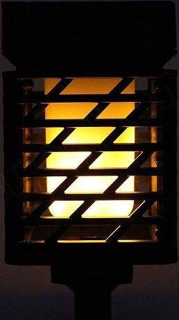 LUMINARIA DECORATIVA DE CHAO FOGO SOLAR