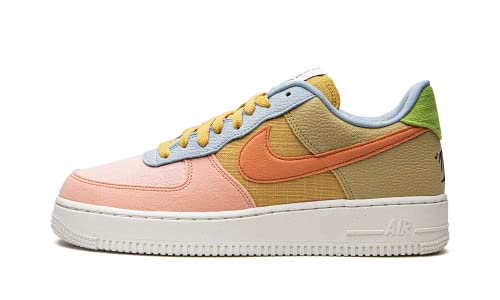 Image of Nike Unisex Air Force 1 07 Trainers