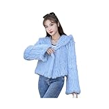 Haltbarkeit – Pelzmäntel werden oft aus Naturpelz oder Kunstleder hergestellt, das sind sehr starke und langlebige Materialien, die jahrelang halten, ohne auszufransen oder zu reißen.