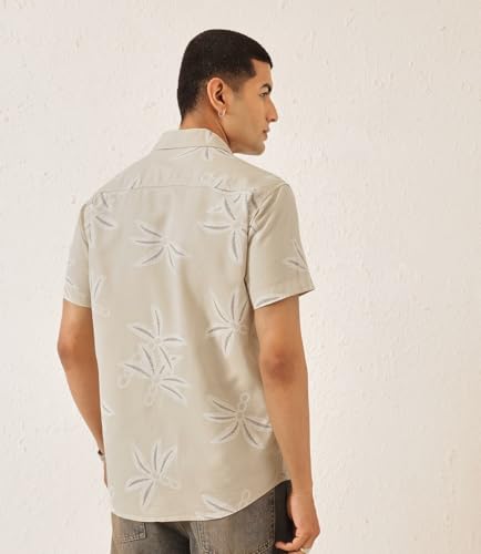 Image of Majestic Man Men's Slim Fit Pure Cotton Printed Casual Shirt - Short Sleeve | Premium Breathable Fabric | Modern Geometric Design