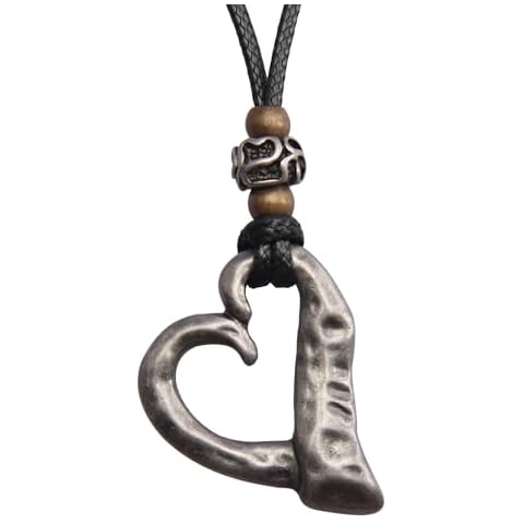 AZORA Hammered Heart Necklace Cover