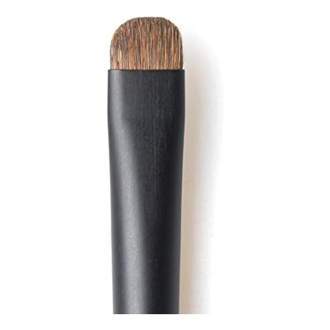 Smudger - Eyeliner/Eyeshadow Smudger/Eyebrow Brush, by Jacqueline Kalab - Artiste - 5.7in Makeup Artist Quality Cover
