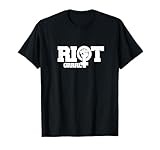 Feminists riot tees