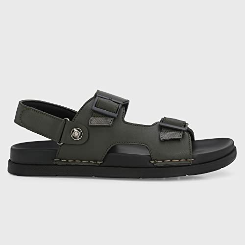 Image of Centrino Men's Durable Flip Flops, Sturdy Grip, EVA Sole & Cushioned Footbed, Hook & Loop Straps Beach Sandals - For Travel, Walking Slippers (6333)