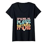 Photo Gallery donna funny softball tee women girls love playing softball maglietta con collo a v Photo Gallery donna funny softball tee women girls love playing softball maglietta con collo a v