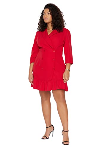 Robe rouge grande taille pour masquer les rondeurs avec style et élégance