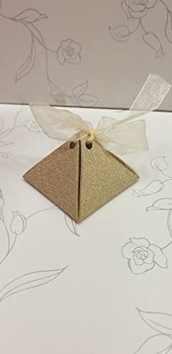Boite gâteau ou Boite dragée avec ruban (lot de 25 pièces) (Boite à Dragées Dore (Lot De 25 Pièces)) Cover