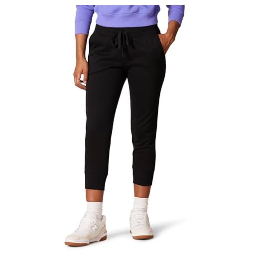 Amazon Essentials Women's French Terry Fleece Capri Jogger Sweatpant (Available in Plus Size), Black, Medium