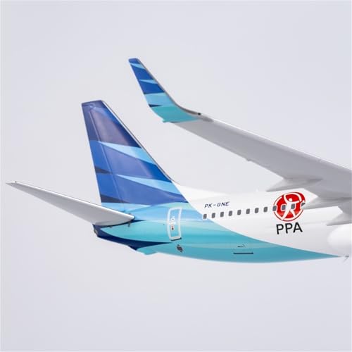 Kit de modelo de avión 1/200 miniatura B737-800 Garuda Indonesia 19CM 4
