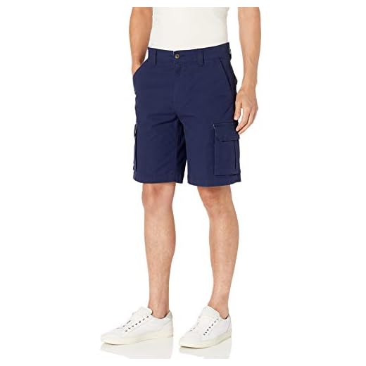 Amazon Essentials Short Cargo Léger et Extensible en Tissu Indéchirable, 25cm Homme, Bleu Marine, 36W