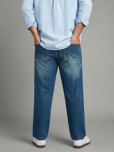 Image of Urbano Plus Men's Relaxed Fit Washed Denim Jeans Non-Stretchable