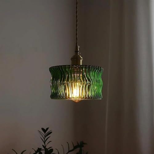 Lámpara colgante de cristal labrado y latón retro con acabado artesanal sutil 4