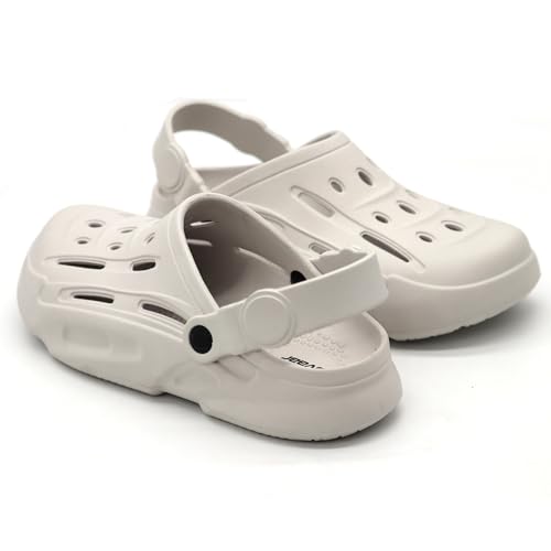 Image of SVAAR Men's Premium Comfortable Clogs || Effortless All-Day Ease with Supportive Back Strap Sandals for Men