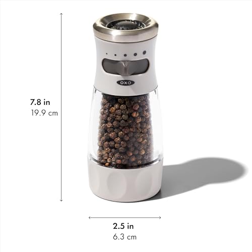 OXO Good Grips Contoured Mess-Free Pepper Grinder, Adjustable Ceramic Grinder with Five Settings, Black Pepper Mill for Home and Kitchen, Spice Tool and Kitchen Gadget - Image 4
