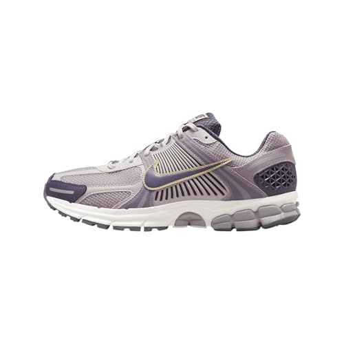 Nike Zoom Vomero 5 Men's Shoes (HQ3643-019, Platinum Violet/Light Violet Ore/Team Gold/Dark Raisin) Size 8