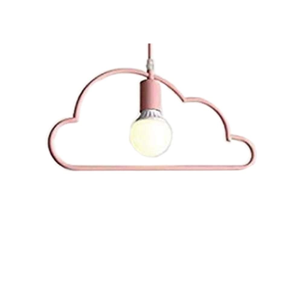 Lustre moderne en fer pour sublimer la lumière d'un salon ou d'une chambre