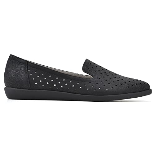 Image of CLIFFS BY WHITE MOUNTAIN Women's Melodic Cushioned Loafer Flat