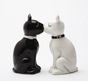 Cats Salt And Pepper Shakers