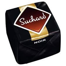 Coffret de 24 Rochers Suchard 35g. L'Original Noir - Le chocolat depuis 1826 - Délicieux, intense en cacao et fondant à la fois