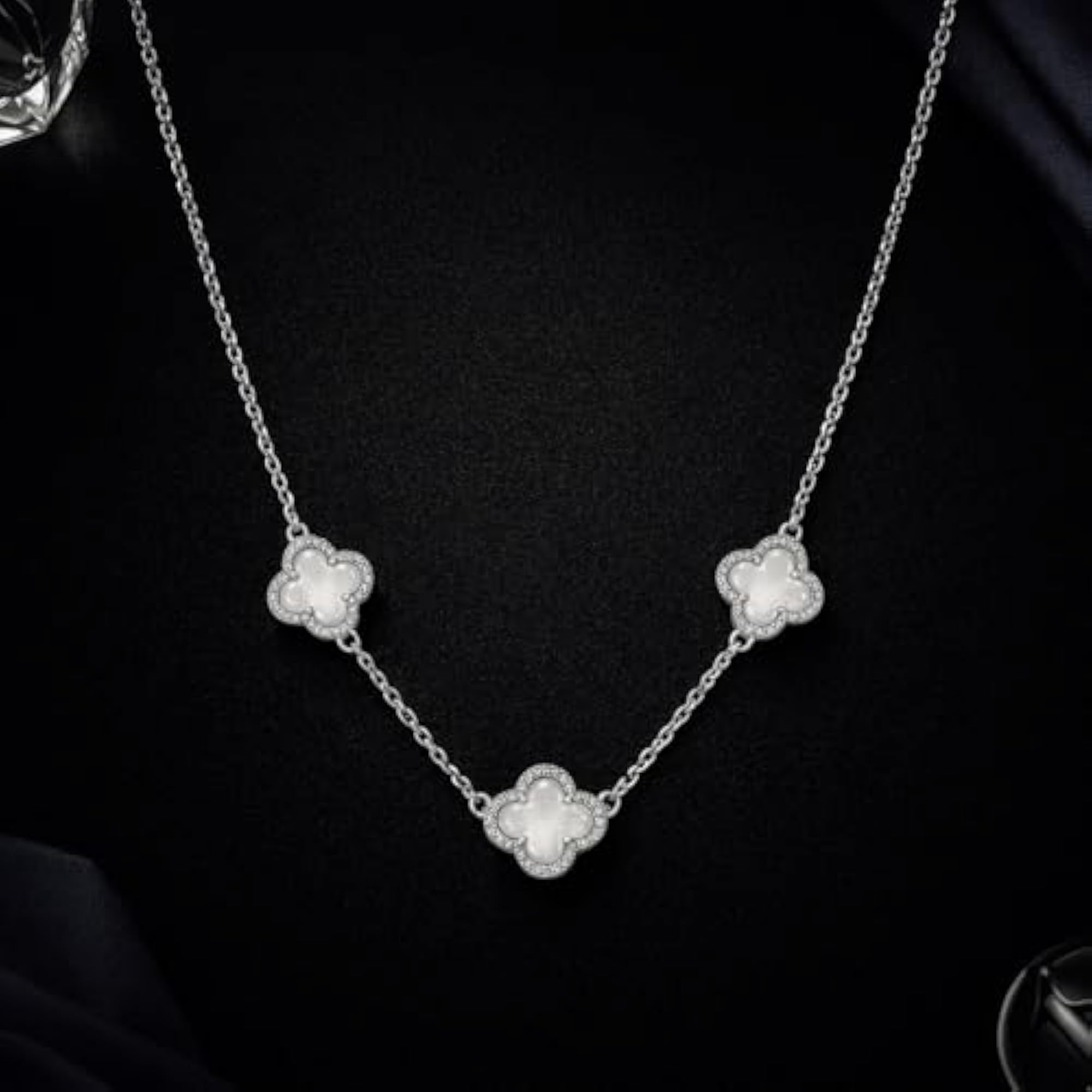 Women's 925 Sterling Silver Clover Station Necklace