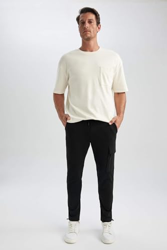 Sweatpants de qualité DeFacto A5267AX noir coupe ajustée masculine