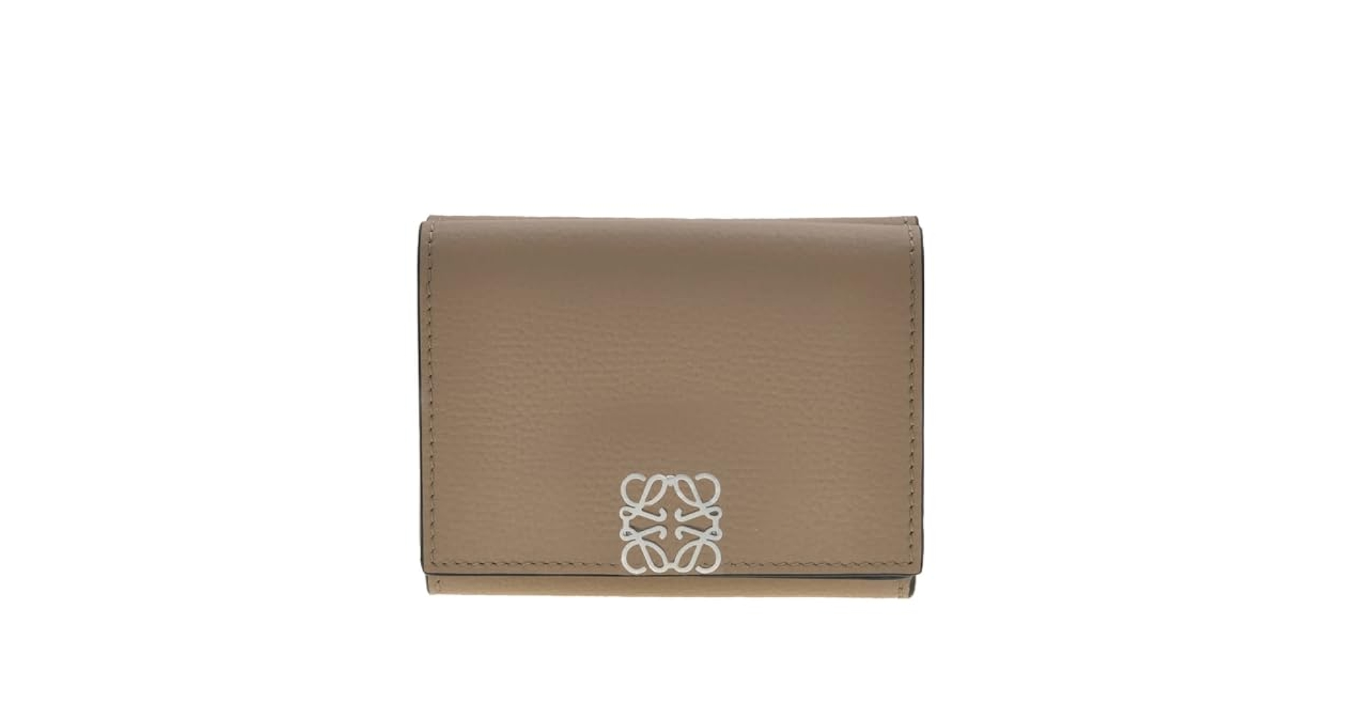 LOEWE Anagram trifold wallet 財布 Anagram trifold wallet in pebble grain calfskin Beige - LOEWE