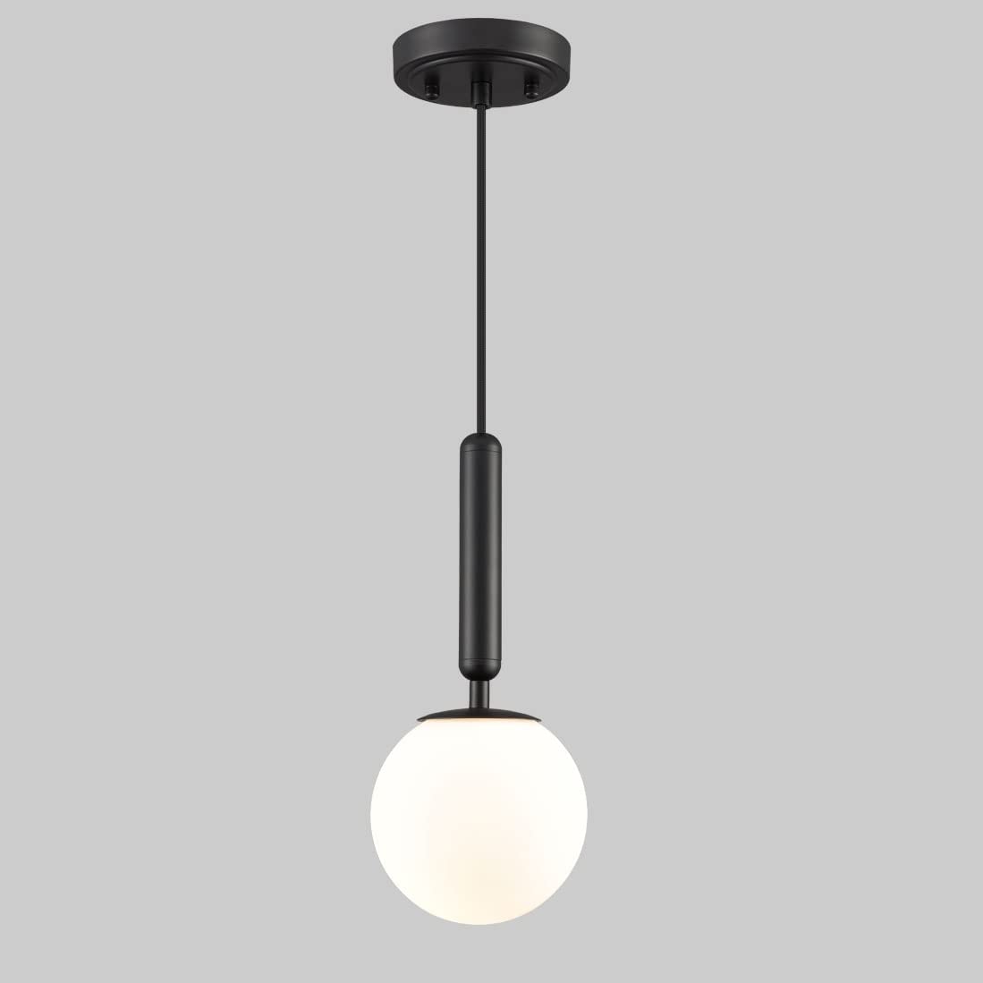 Éclairage de plafond résistant pour illuminer une table de salle à manger