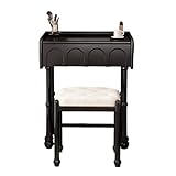 Polyvalent et multifonctionnel : ce produit sert à la fois de coiffeuse et de table de chevet, ce qui en fait un choix pratique pour optimiser l'espace dans les chambres. Son design élégant complète tout type de décoration, tout en offrant un rangement essentiel. Idéal pour ceux qui recherchent une solution peu encombrante sans compromettre l'esthétique. Parfait pour la vie moderne