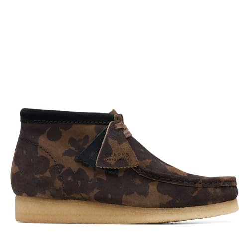Image of Clarks Mens Wallabee Boot Mid Chukkas Boots Boots