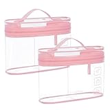 Conservazione Perfetta: Questa borsa da toilette trasparente un design monoblocco senza scomparti. Questo esclusivo metodo di conservazione aumenta notevolmente la flessibilità dello spazio interno e fornisce un ambiente di conservazione spazioso per i tuoi cosmetici e le necessità quotidiane. Il design monoblocco di questa beauty case da viaggio trasparente anche la visualizzazione e l'accesso rapidi agli articoli richiesti