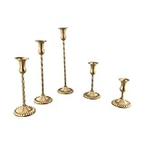 Design vintage exquis : rehaussez votre salon ou votre table de salle à manger avec des bougeoirs coniques en laiton doré dotés d'une superficie en métal brossé qui offre une esthétique intemporelle pour les mariages et les moments spéciaux