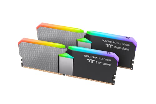 TOUGHRAM XG RGB D5 32 GB