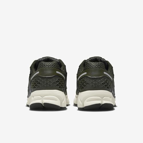 Image of Nike Women's Zoom Vomero 5 Running Shoes
