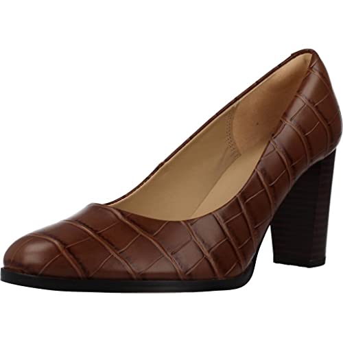 Image of Clarks Womens Kaylin Cara 2 Wine Suede Court Shoes