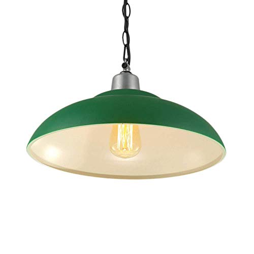Lustres en fer industriels LED vert pour décorer une allée