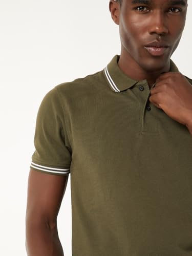 Image of Max Men's Polycotton Half Sleeves Regular Fit Solid Polo T-Shirt
