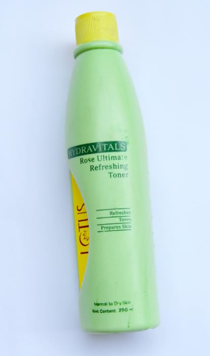 Lotus Hydravitals Rose Ultimate Refreshing Toner – Normal to Dry skin-250ml