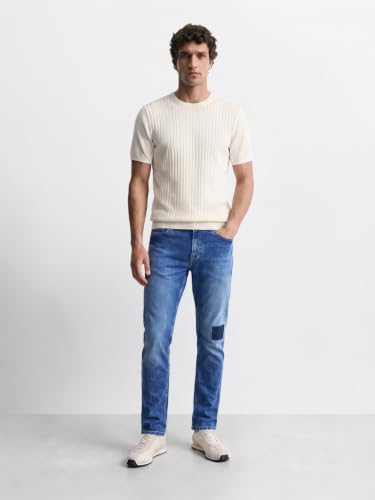Image of The Indian Garage Co Men Regular Fit Solid Mid-Rise Stretchable Jeans