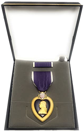 Set de présentation de médailles cœur Violet : l'écrin haut de gamme pour vos décorations