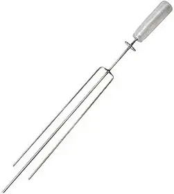 Espeto TRIDENTE Giratório Inox 65cm Cabo Revestido em Alumínio