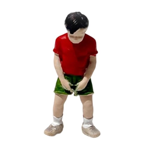 Jiuvaso 1/64 Piccola Figura di Persone, Modello di Persone minuscole da Collezione in Resina per Diorama, Scena Fai da Te del Giardino delle Fate, Ragazzo con La Maglietta Rossa