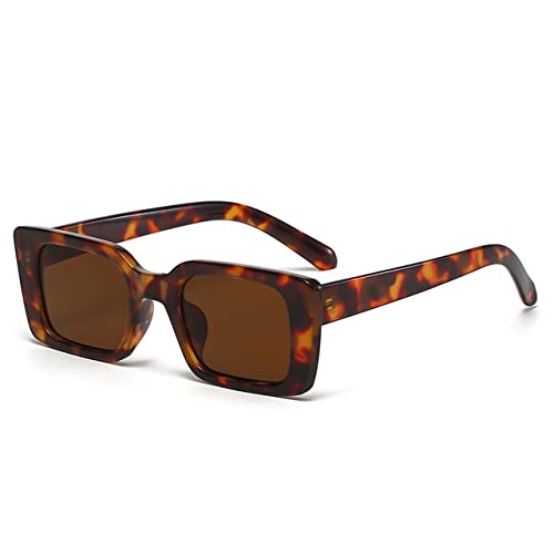 Lunettes de soleil rétro pour terrasses et sorties urbaines stylées