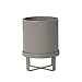Produktbild Ferm Living BAU Pflanzentop in Warmes Grau / Warm Grey, Durchmesser 18 cm, H 24 cm, pulverbeschichteter verzinkter Stahl, 4188