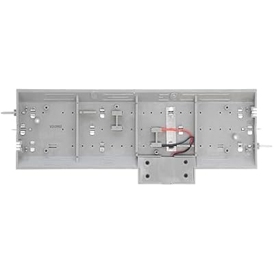 Lionel FasTrack Accessory Activator Track Pack, O Gauge Model Train Accessory, Insulated & Isolated Track Sections with Power Lock-On for Train Layout Accessories, Ages 14+