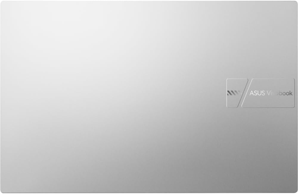 Imagem superior do laptop com fundo neutro. Imagem superior do laptop com fundo neutro.